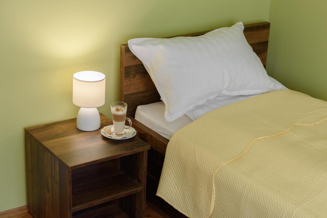 Dumalux Corner Apartment Subotica Ngoại thất bức ảnh